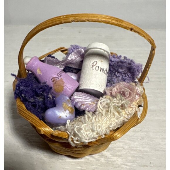 Miniature Basket With Powder & Accessories Dollhouse Minature 2.25" - Picture 2 of 5